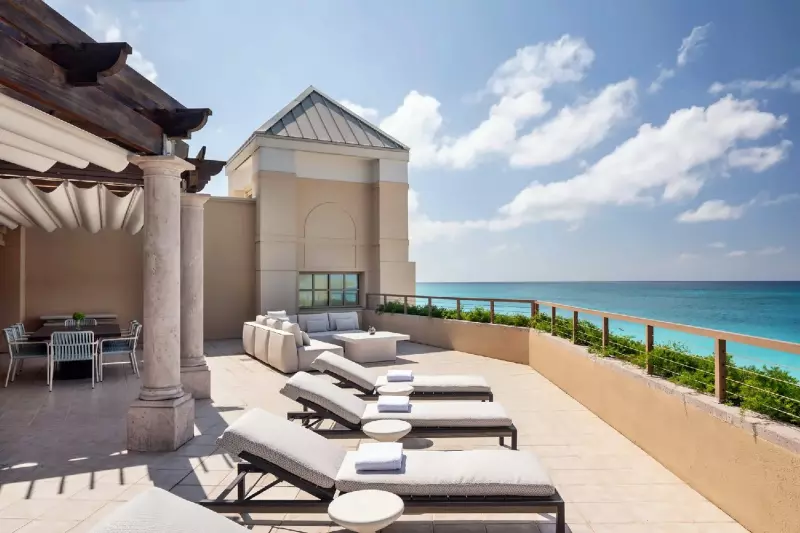 Opal & Sapphire Presidential Suite