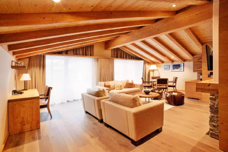 Penthouse Suite 