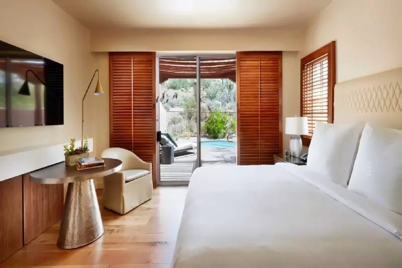 Kiva Plunge Pool Suite