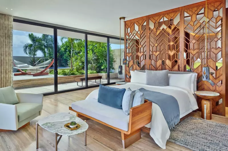 Vincent Astor Ocean View Studio