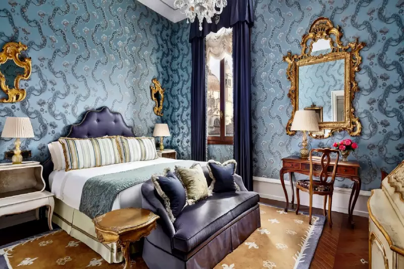 Landmark Grand Canal Room