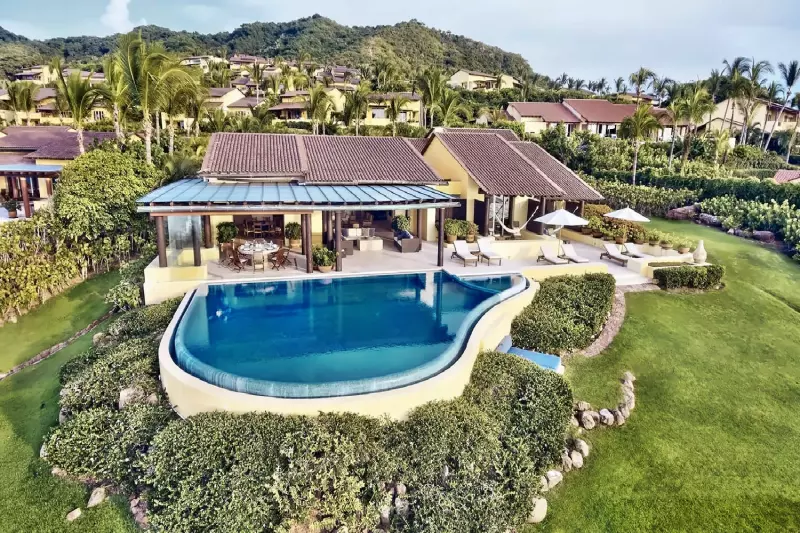 5 Bedroom Cielo Oceanfront Villa