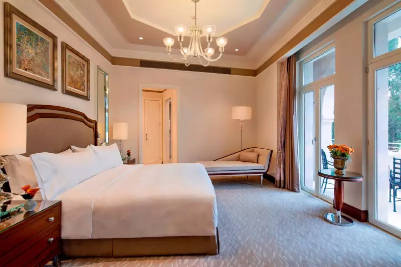 1 Bedroom Suite