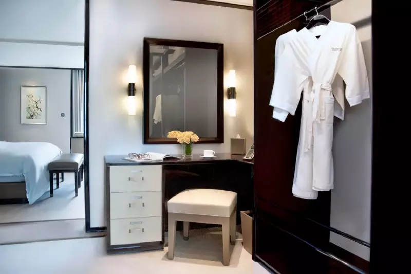 Grand Deluxe Harbour View Suite