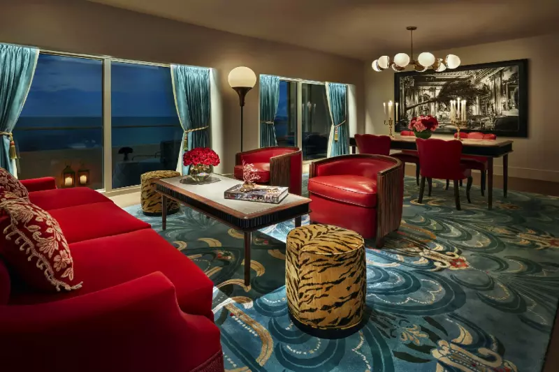 Premier Oceanfront Corner Suite