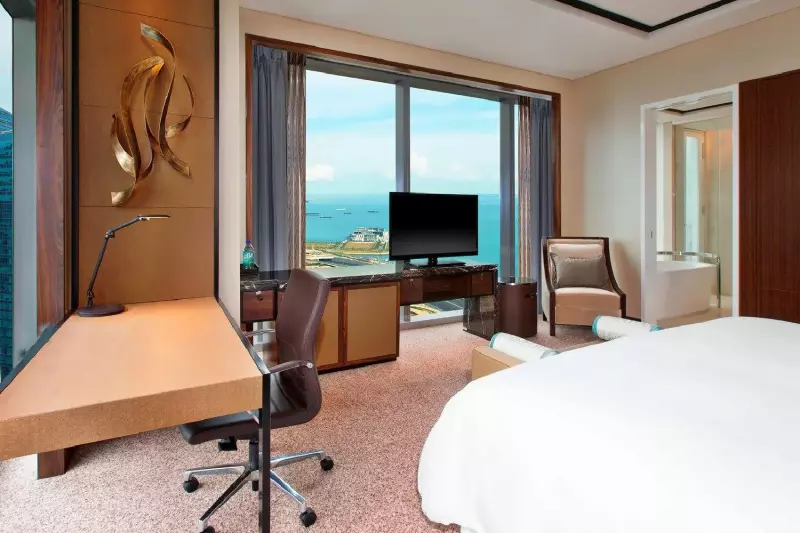 Grand Premier Room 