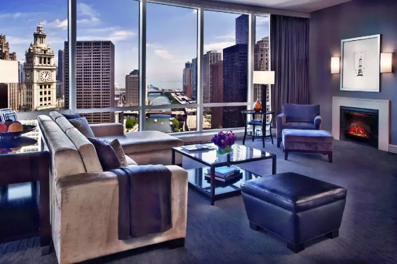 Grand Deluxe Lake View Suite