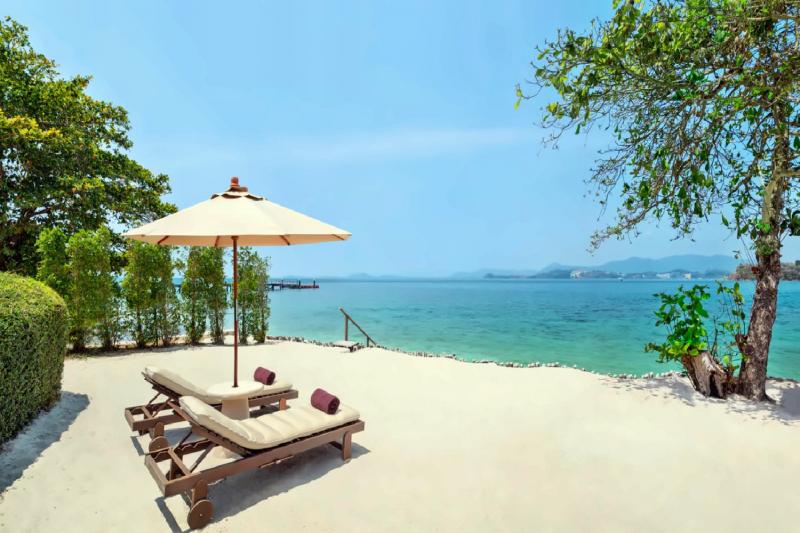Beachfront Villa