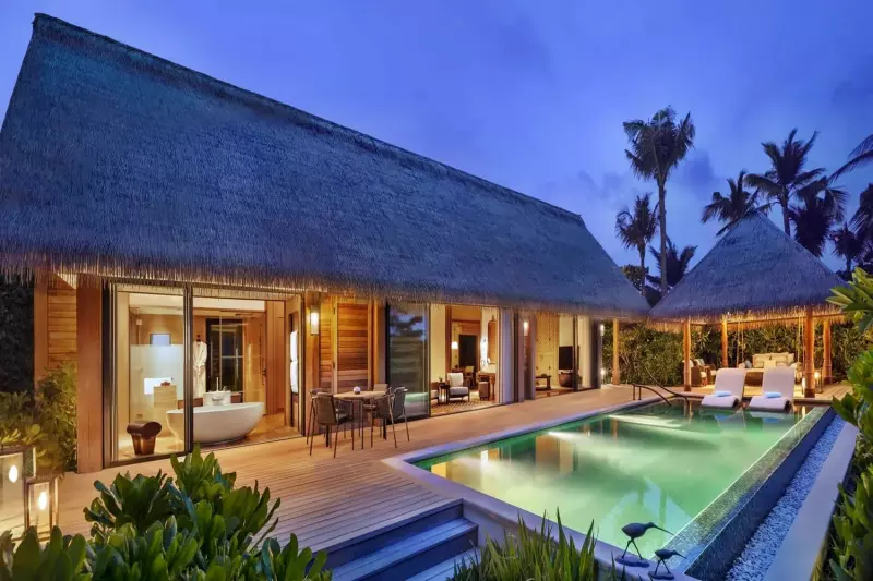 Grand Beach Pool Villa