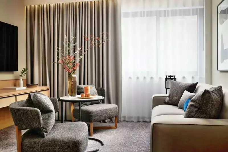 1 Bedroom Suite 