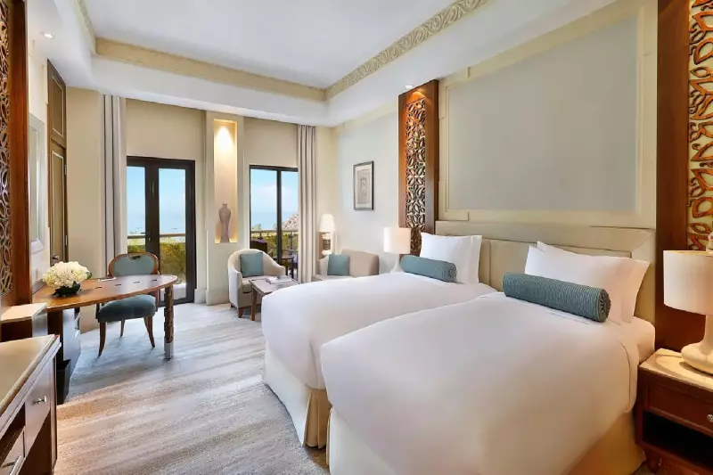 Deluxe Sea View Room