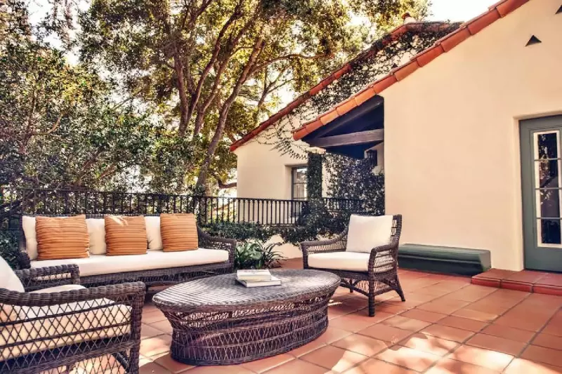 2 Bedroom Oak Tree Suite 