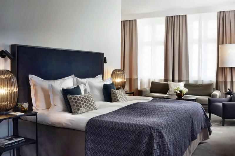 Junior Water View Suite