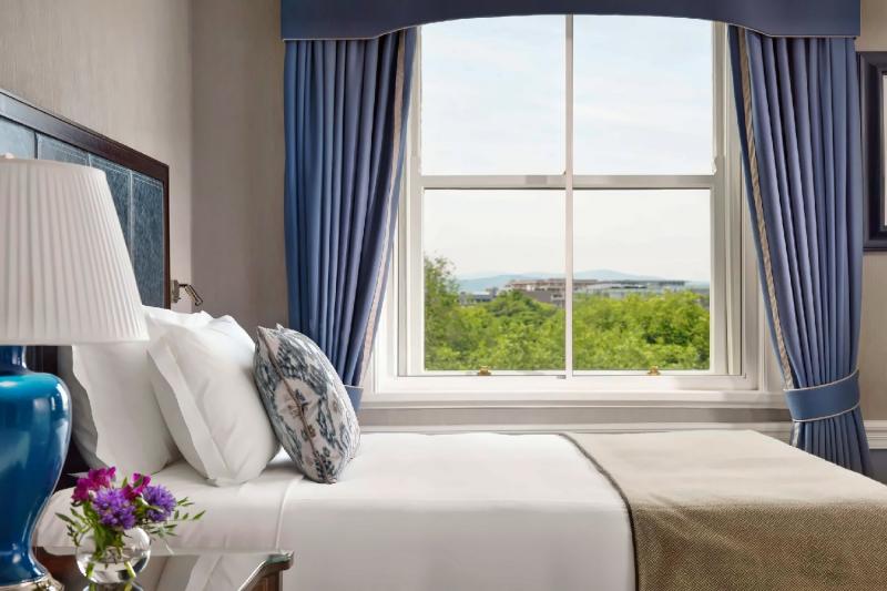 Heritage Park View Room