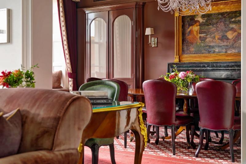 2 Bedroom Princess Grace Suite