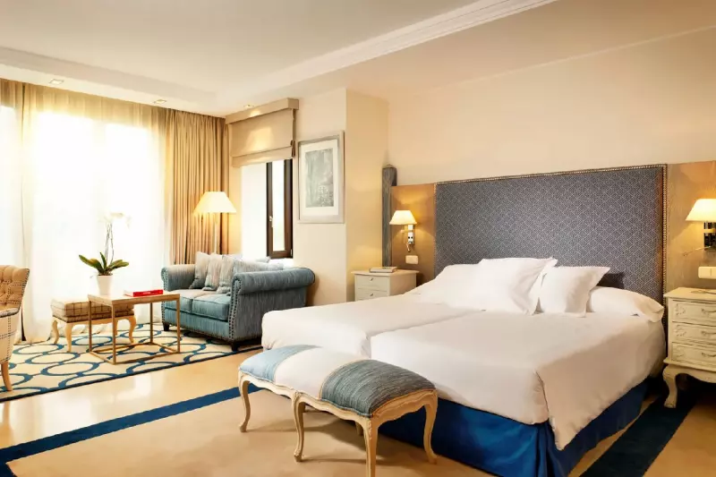 Deluxe Sea View Room