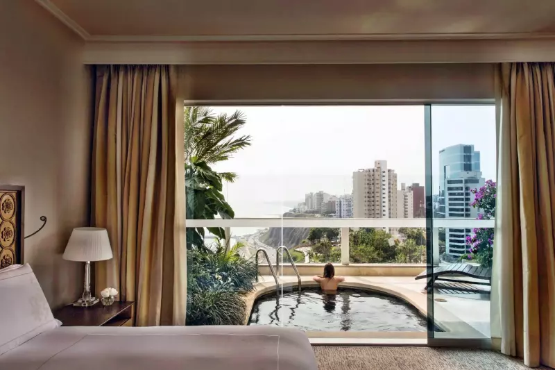 Presidential Ocean View Pool Suite