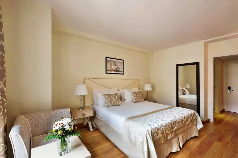 Classic Internal View Room