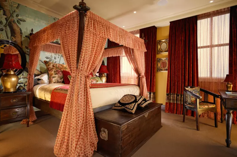 2 Bedroom Cinema Suite