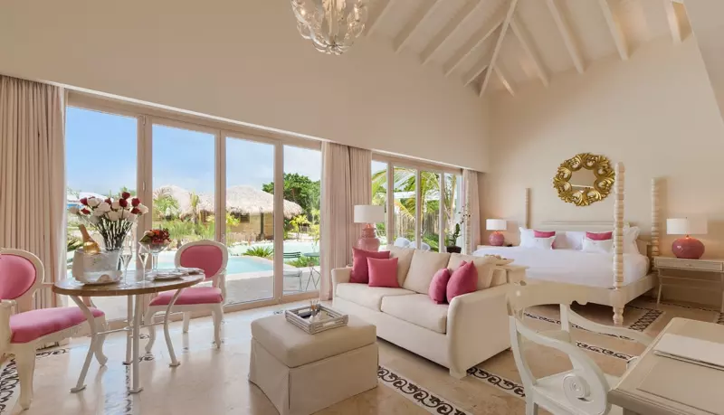 Luxury Pool Junior Suite