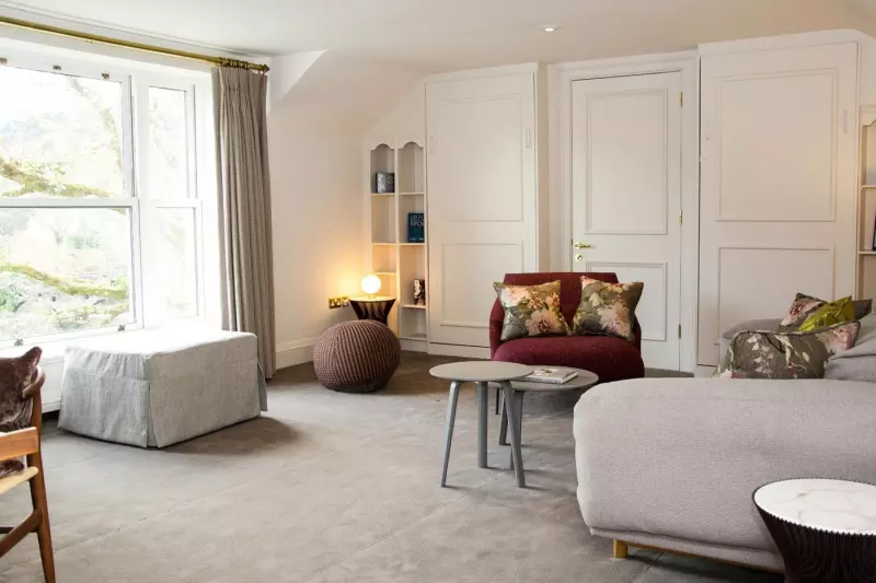 Falls View Suite