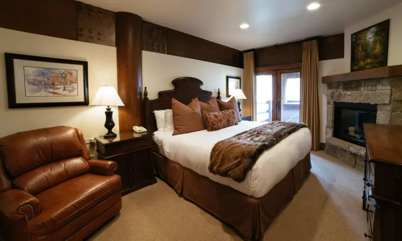 2 Bedroom Suite
