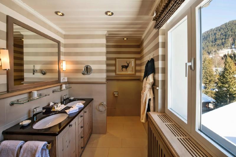 Superior Mountain View Room