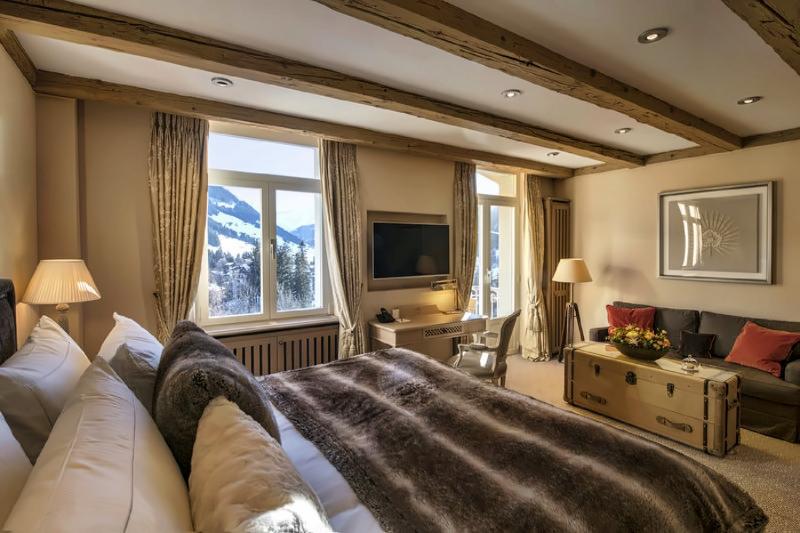 Corner Suite