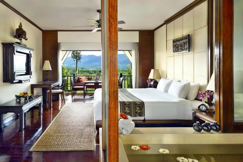 Deluxe Three Country View Room 