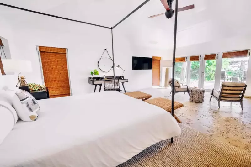 2 Bedroom Oceanfront Cottage