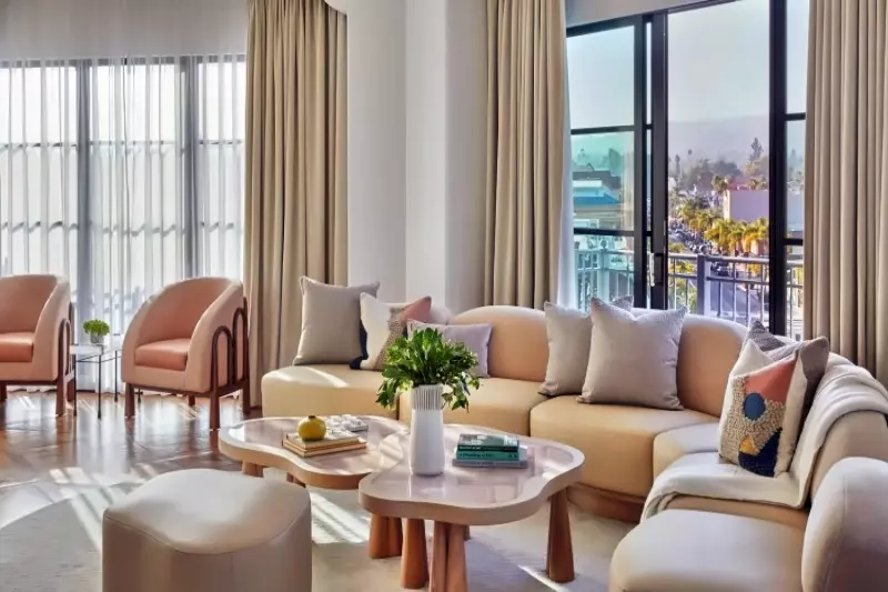 Hollywood Suite