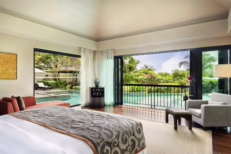 Grand Pool Villa