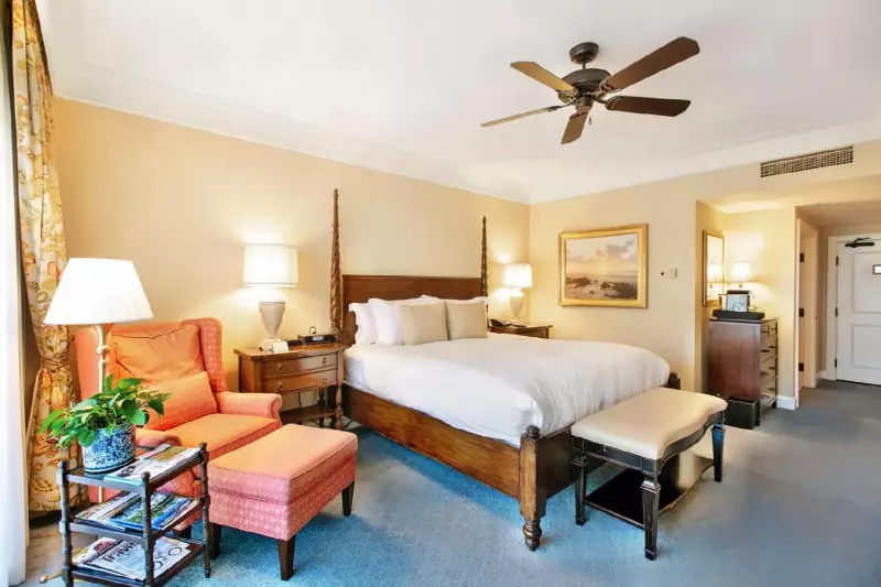 Deluxe Tennis View Room