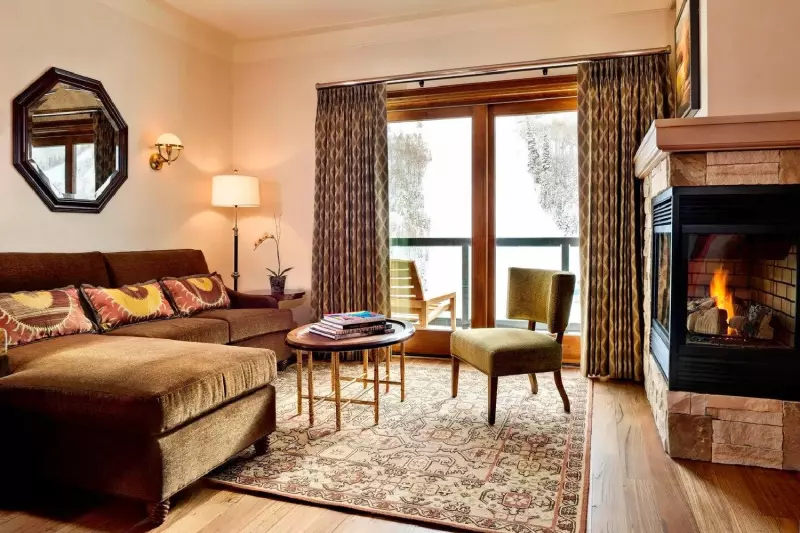 Luxury Slopeside Suite
