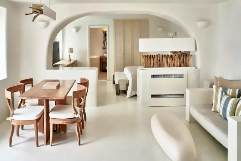 Air of Secrecy Villa