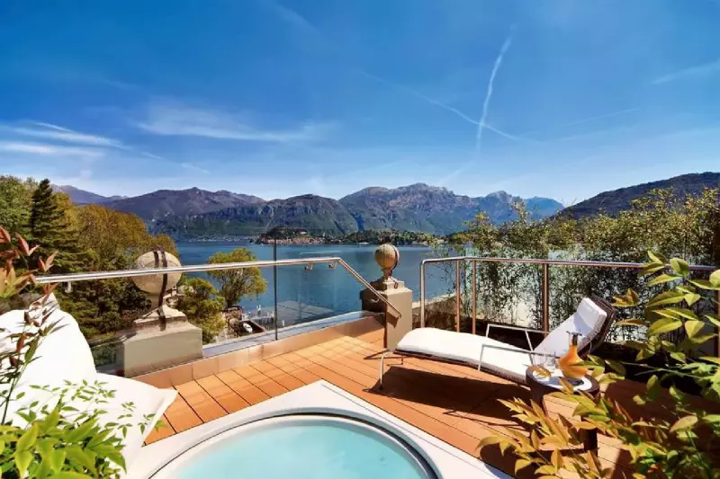 Rooftop Grand Suite
