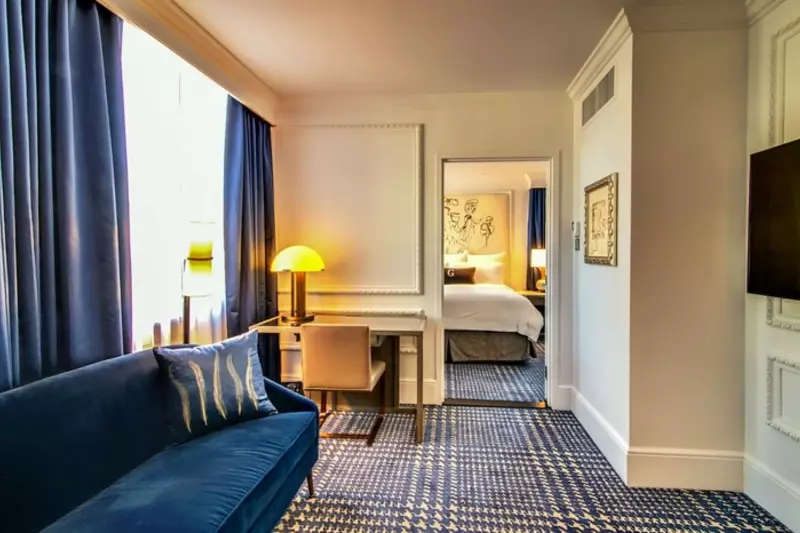 2 Bedroom Senator Suite