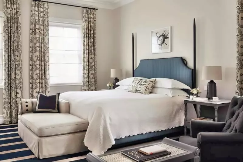 Honeysuckle Suite 