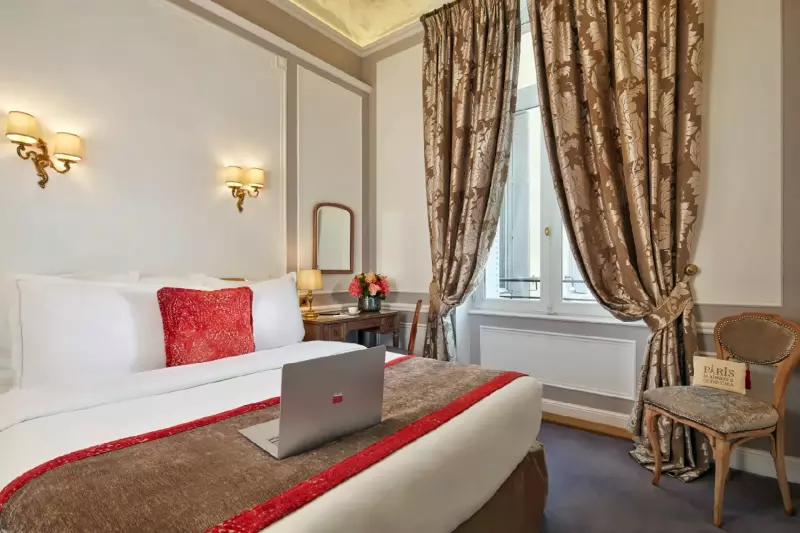 Superior Courtyard View Room 