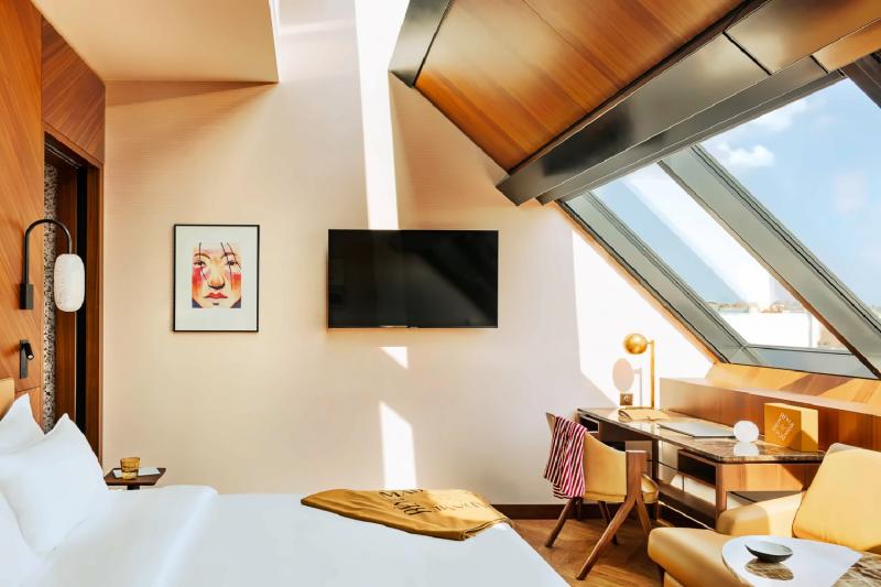 Atelier Deluxe View Room