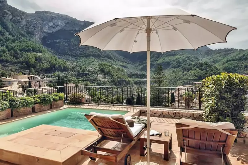 Exclusive Plunge Pool Suite