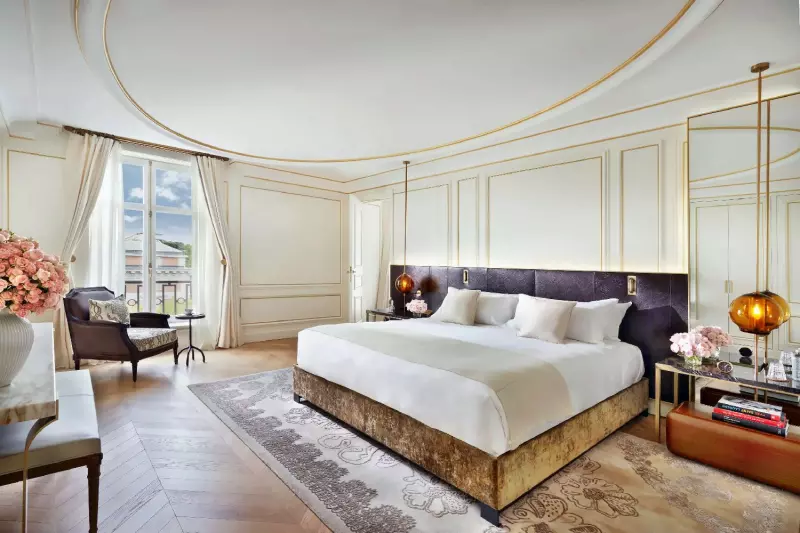 Prado Suite