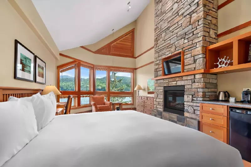 3 Bedroom Yuculta Upper Suite