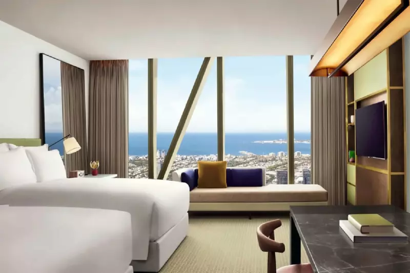 Premier Club Room