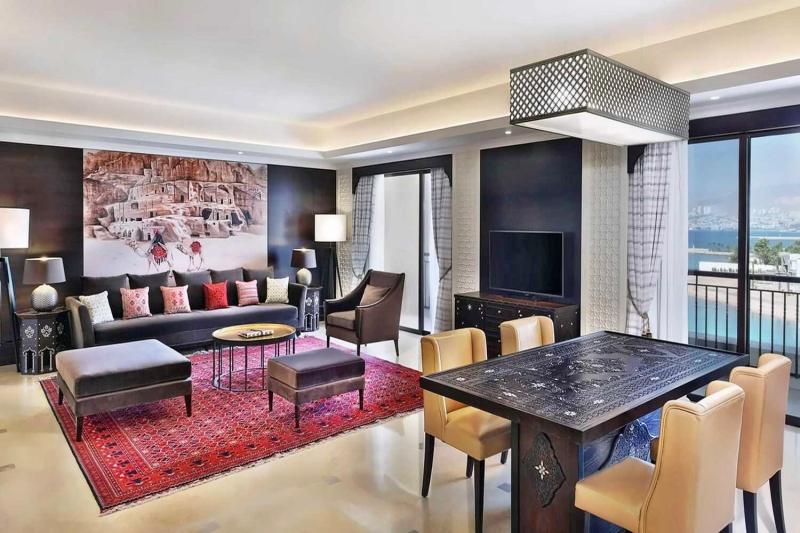 Saraya Sea View Balcony Suite 