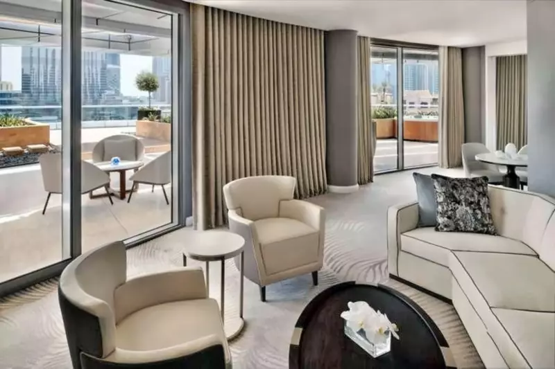 Executive Club Suite