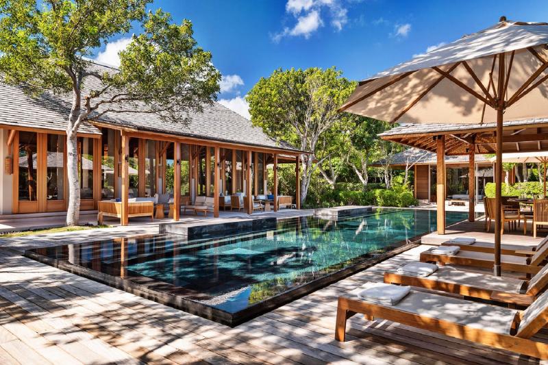 4 Bedroom Beach Path Tranquility Villa