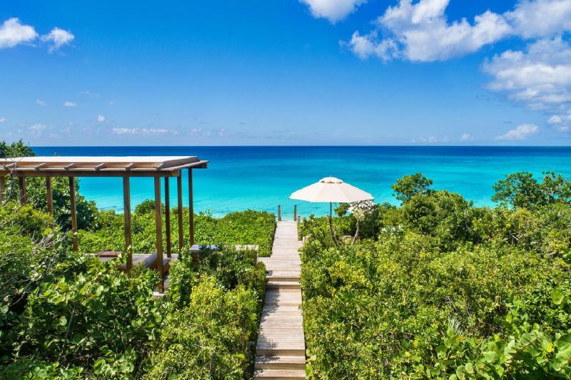 6 Bedroom Beach Sala Villa