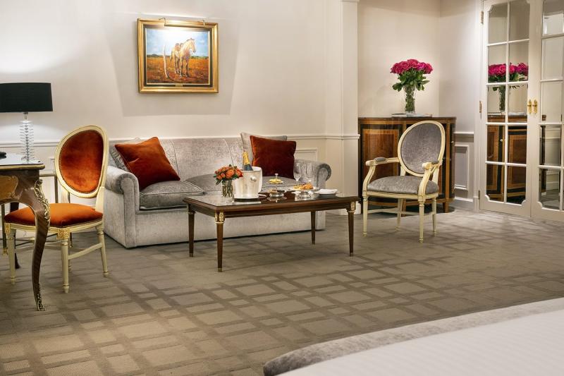 Premier Junior Suite
