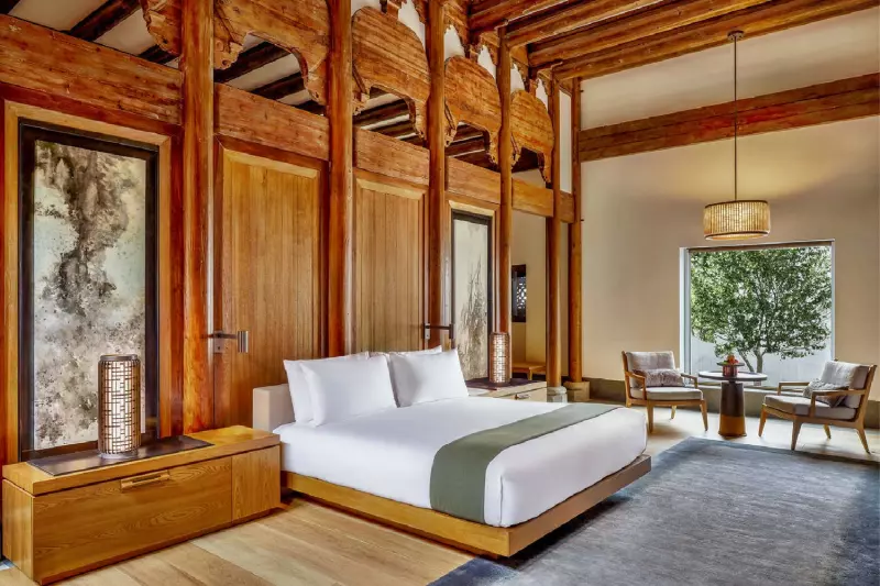 1 Bedroom Antique Pavilion